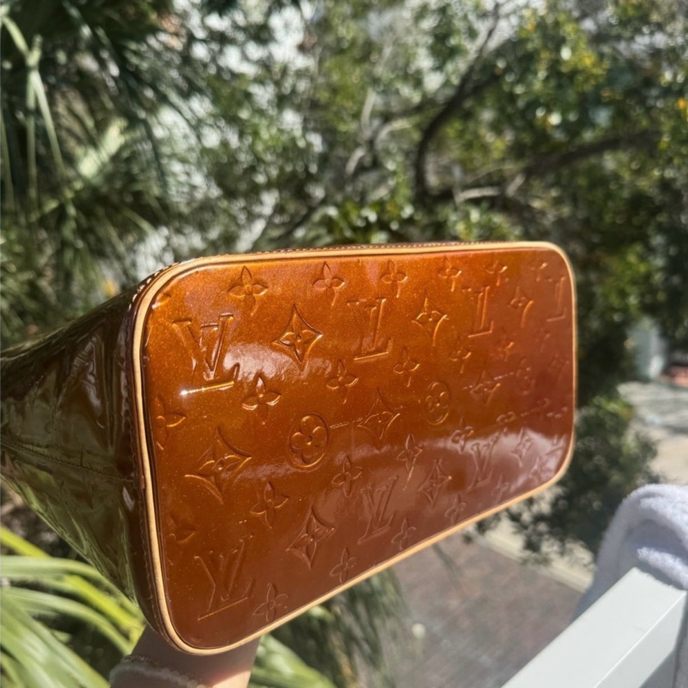 Louis Vuitton Vernis Tote Bronze Patent Monogram Shoulder Bag Authentic LV - Picture 10 of 12